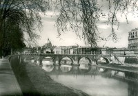 /album/italy/roma-il-tevere-jpg/